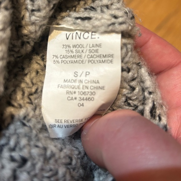 • Vince • Seed Stitch Crew in Pebble/Gray - Picture 9 of 12